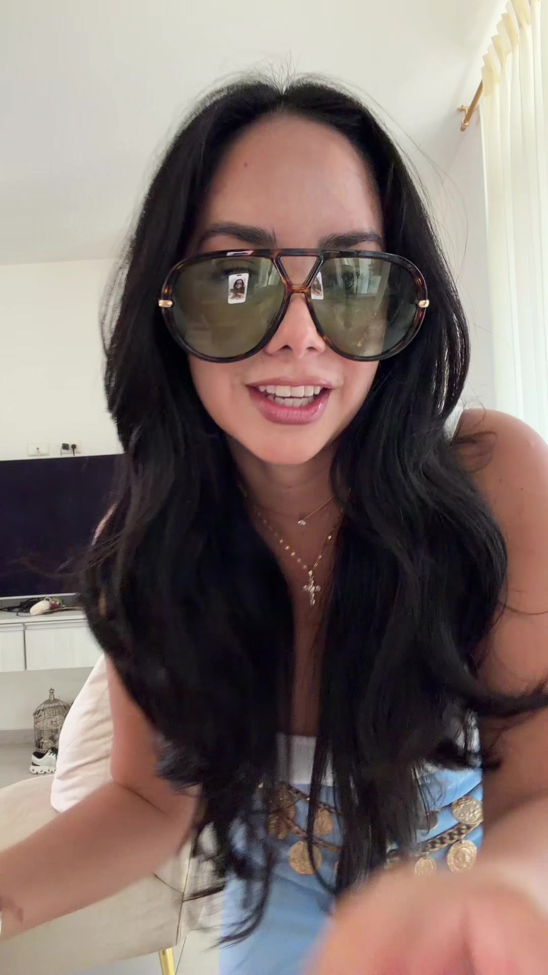 @Coraliamelo