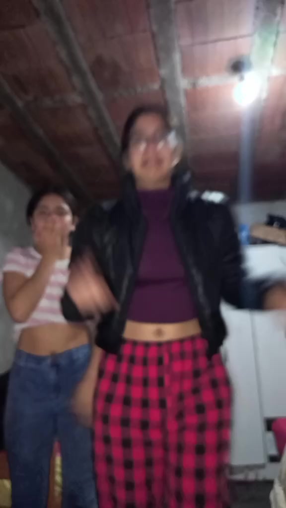 @Leychu02