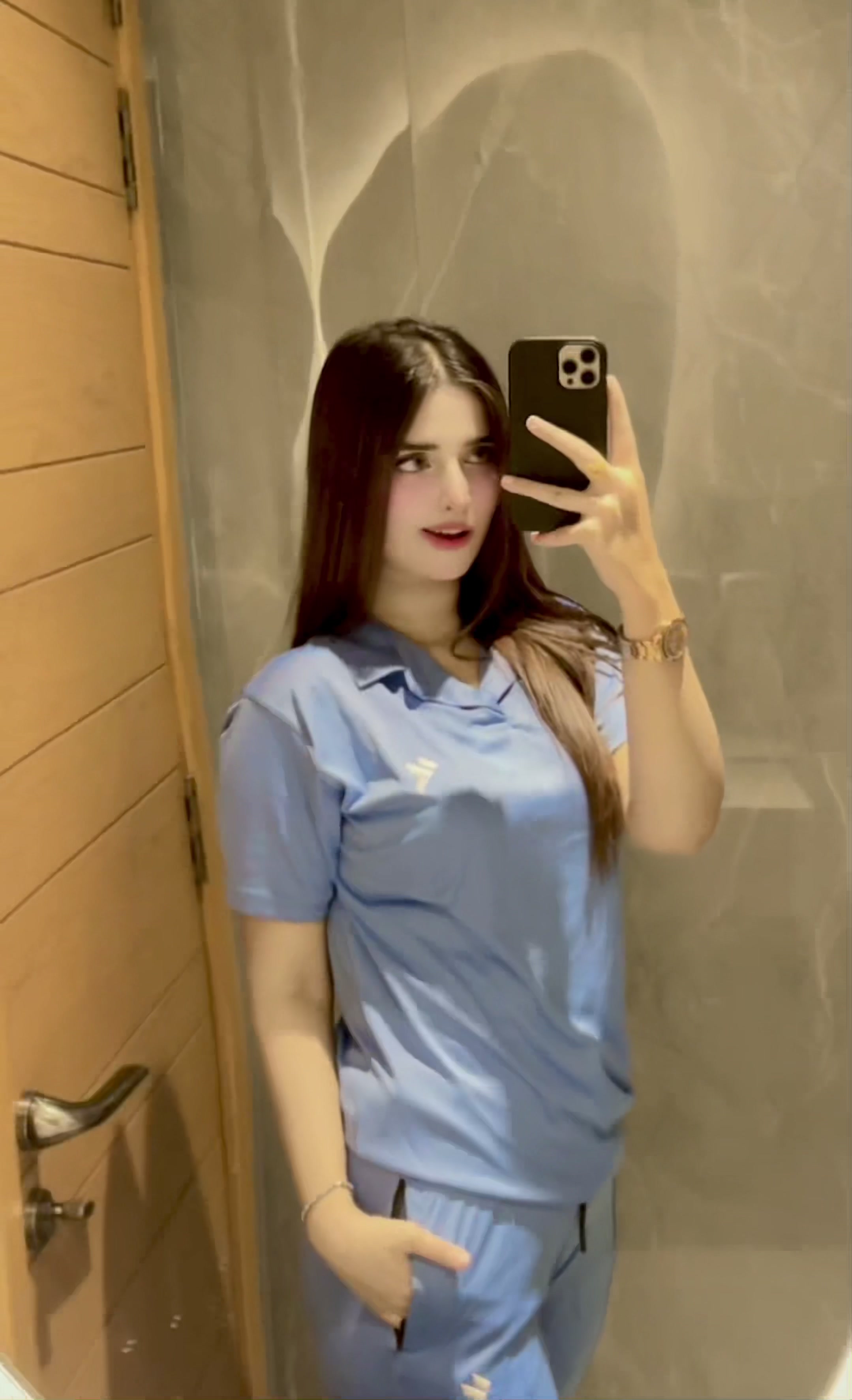 @farihaach07