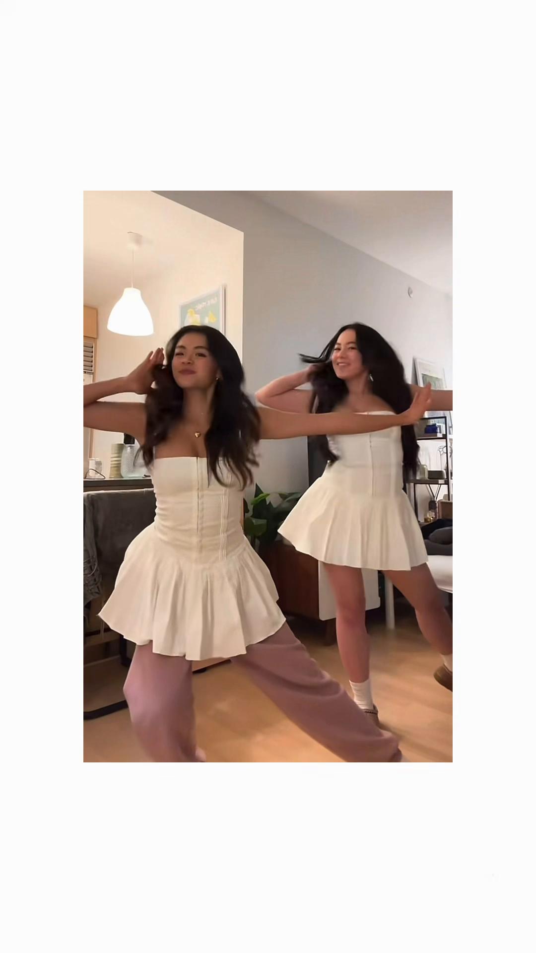 @🍎