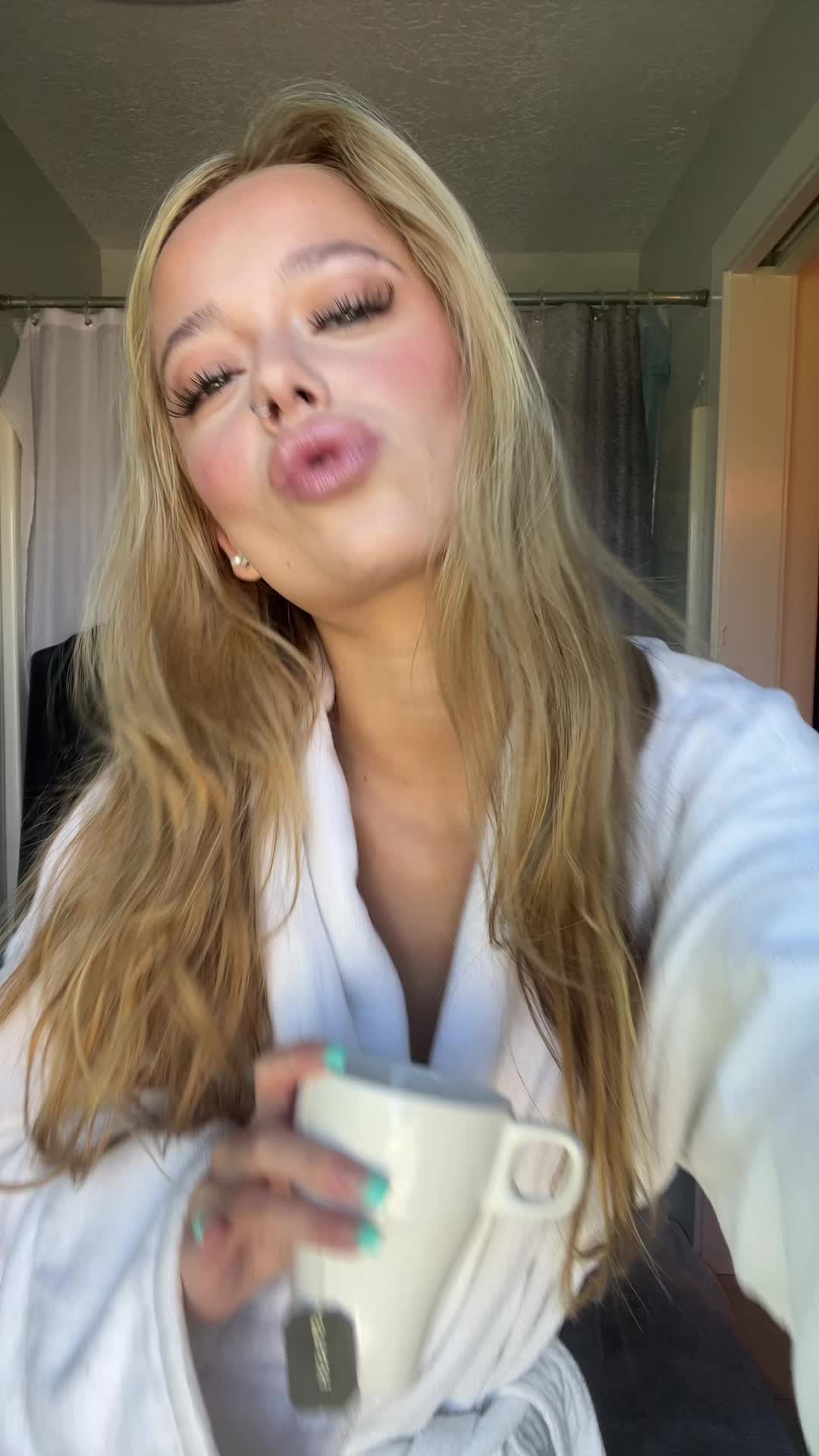 @lalalalalalady