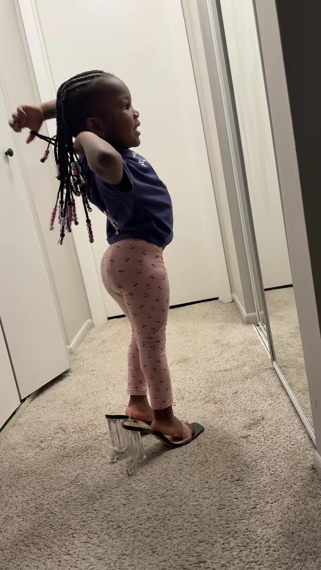 @disnotbree