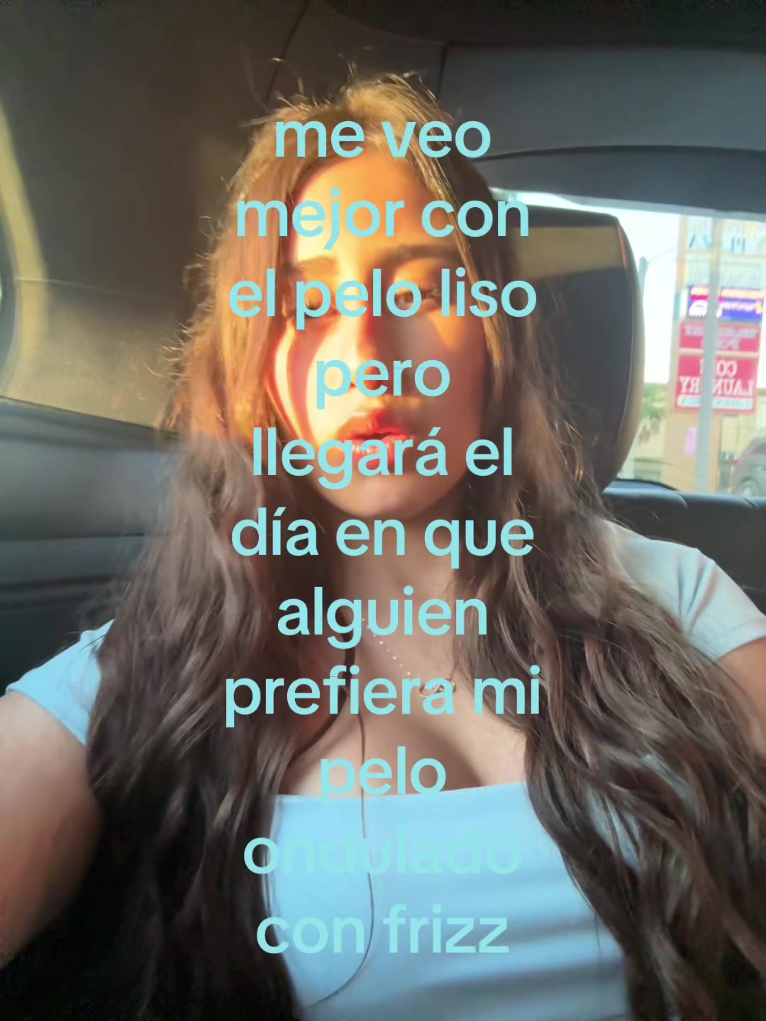 @dani_>l<