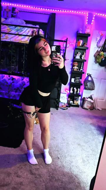 @🦋๖ۣۜ𝕯𝖆𝖗𝖐 𝕬𝖓𝖌𝖊𝖑ᎡᎧᏚᎬ༺✿