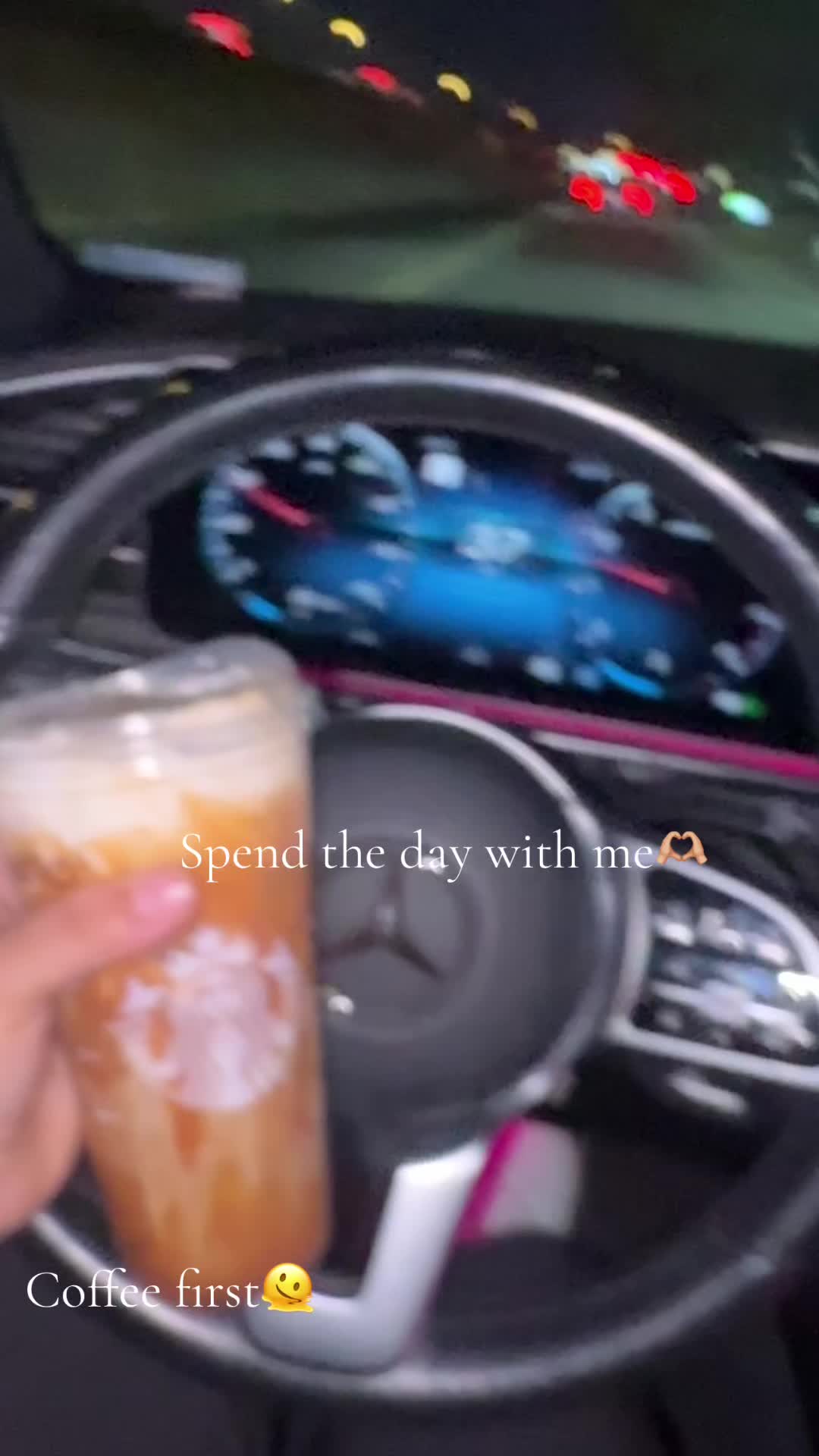@alisonreyezz