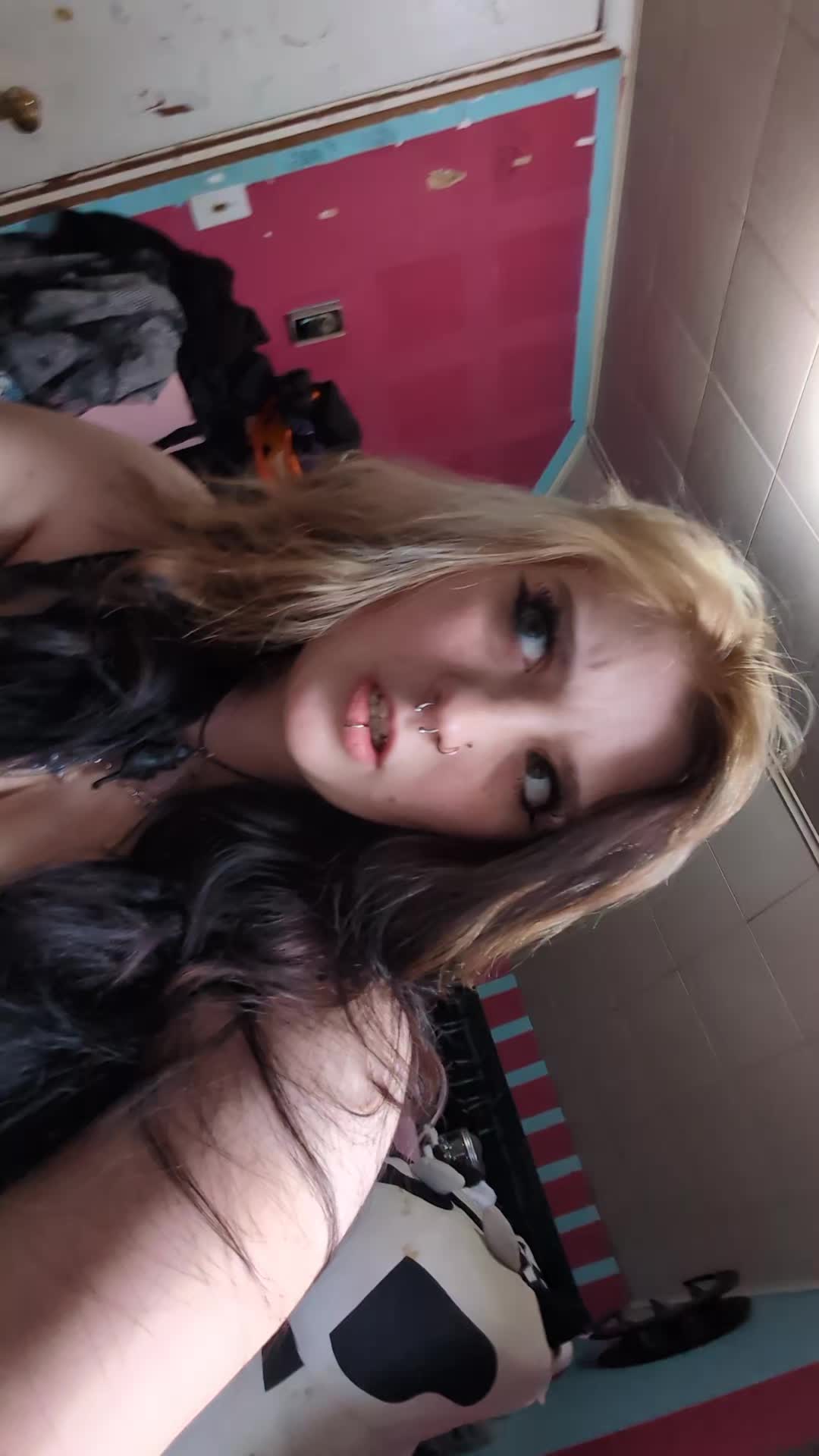 @Dumbcowwhore