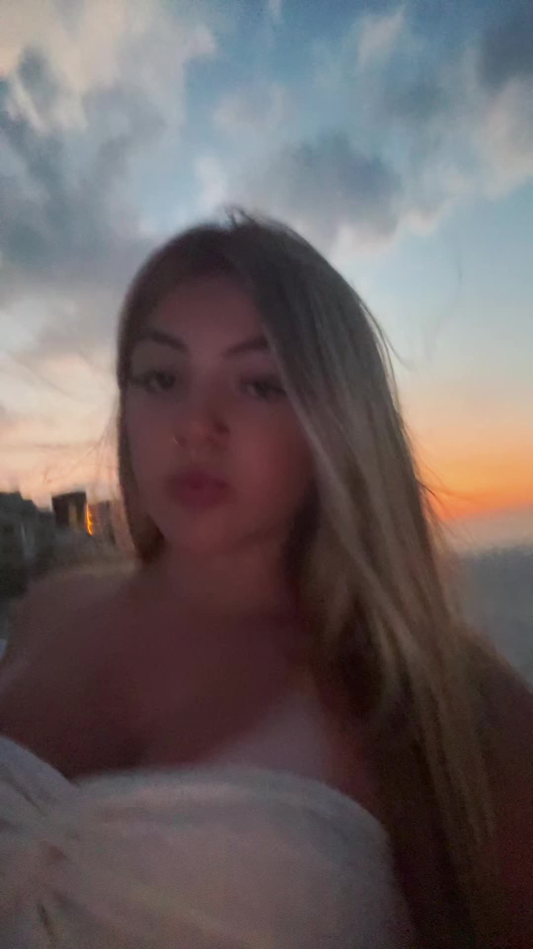 @𝑒 𝓂 𝒾 𝓁 𝓎