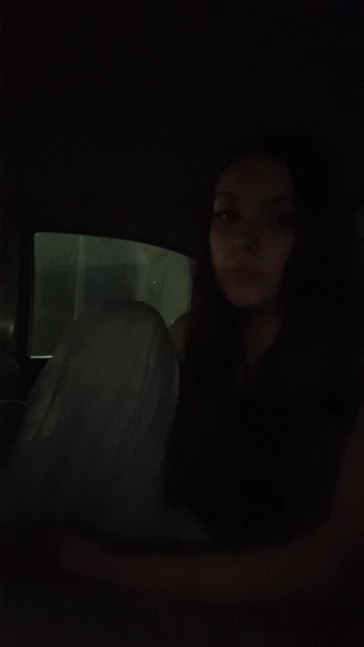 @Lizaꨄ︎