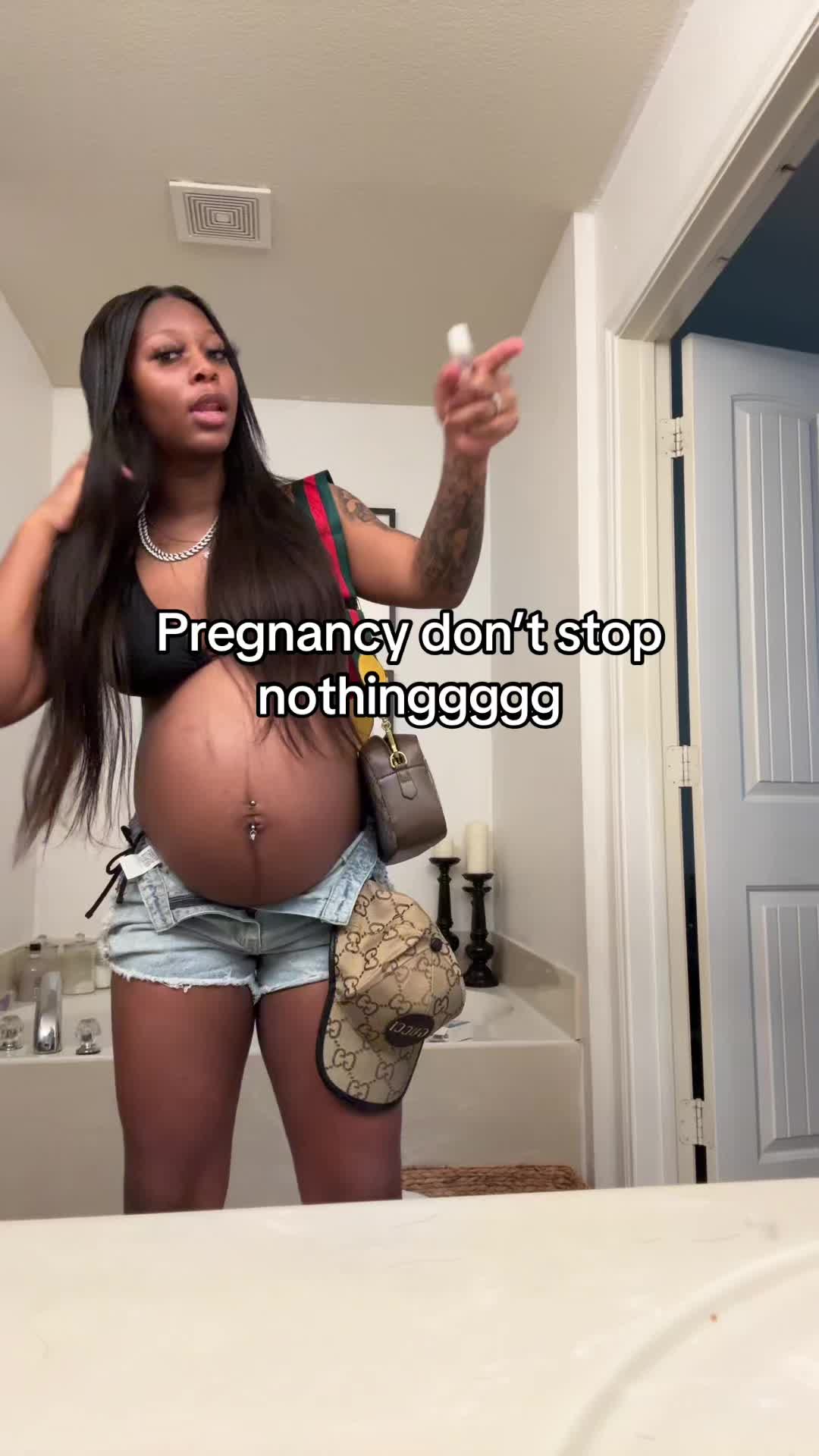 @chyydabratt._