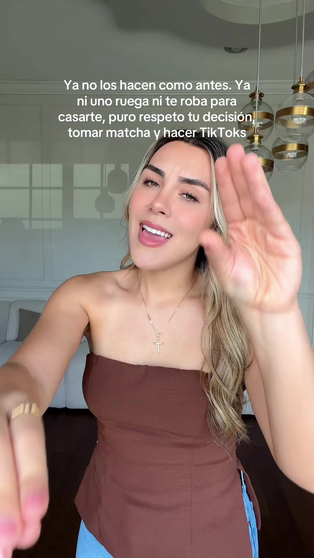 @Ana Karen