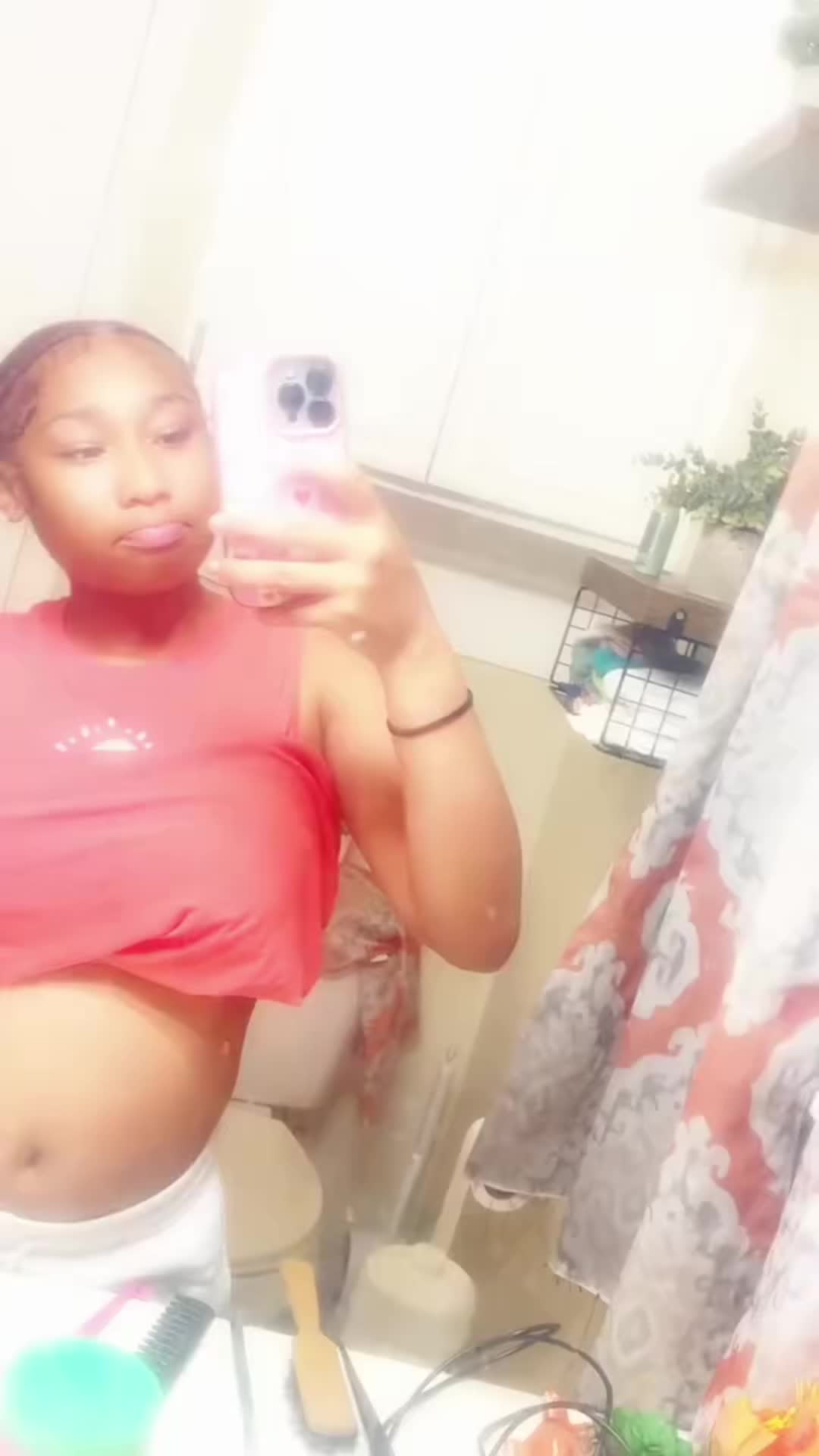 @lightskin._.shania🔥