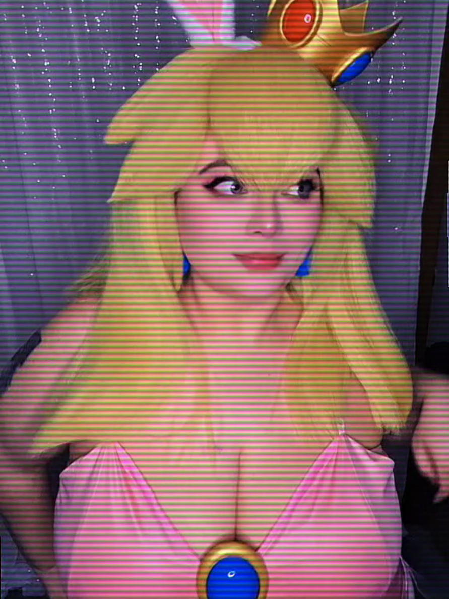 @AJ Bug Cosplay