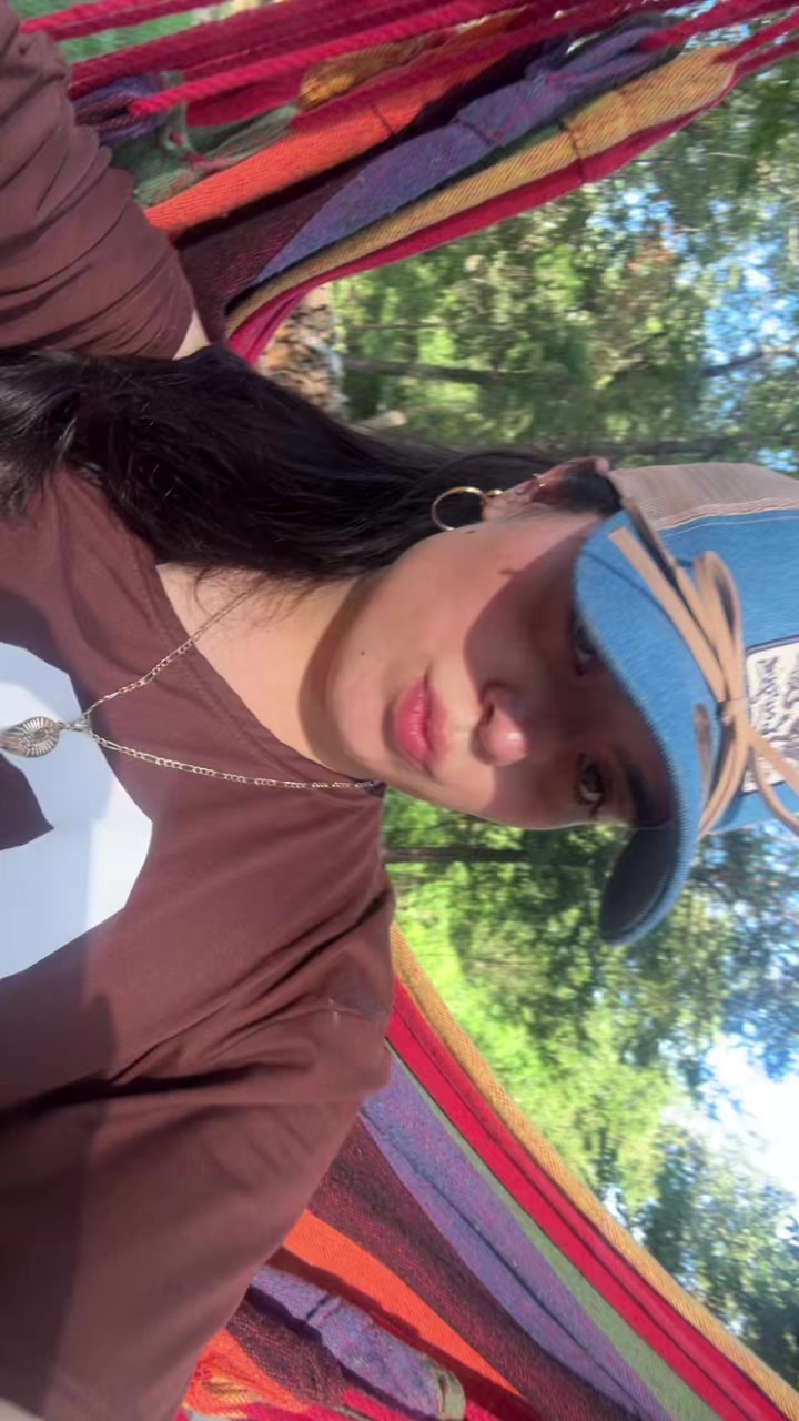@lizbethrojocampuzano