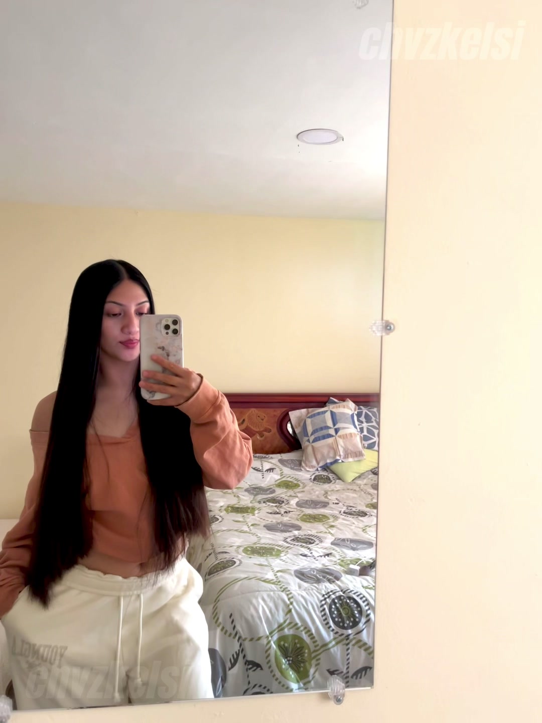 @chvzkelsi