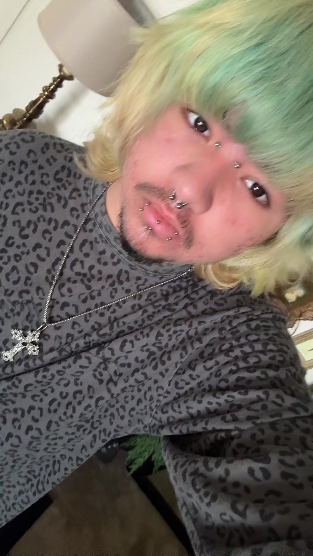 @livingdeadboy