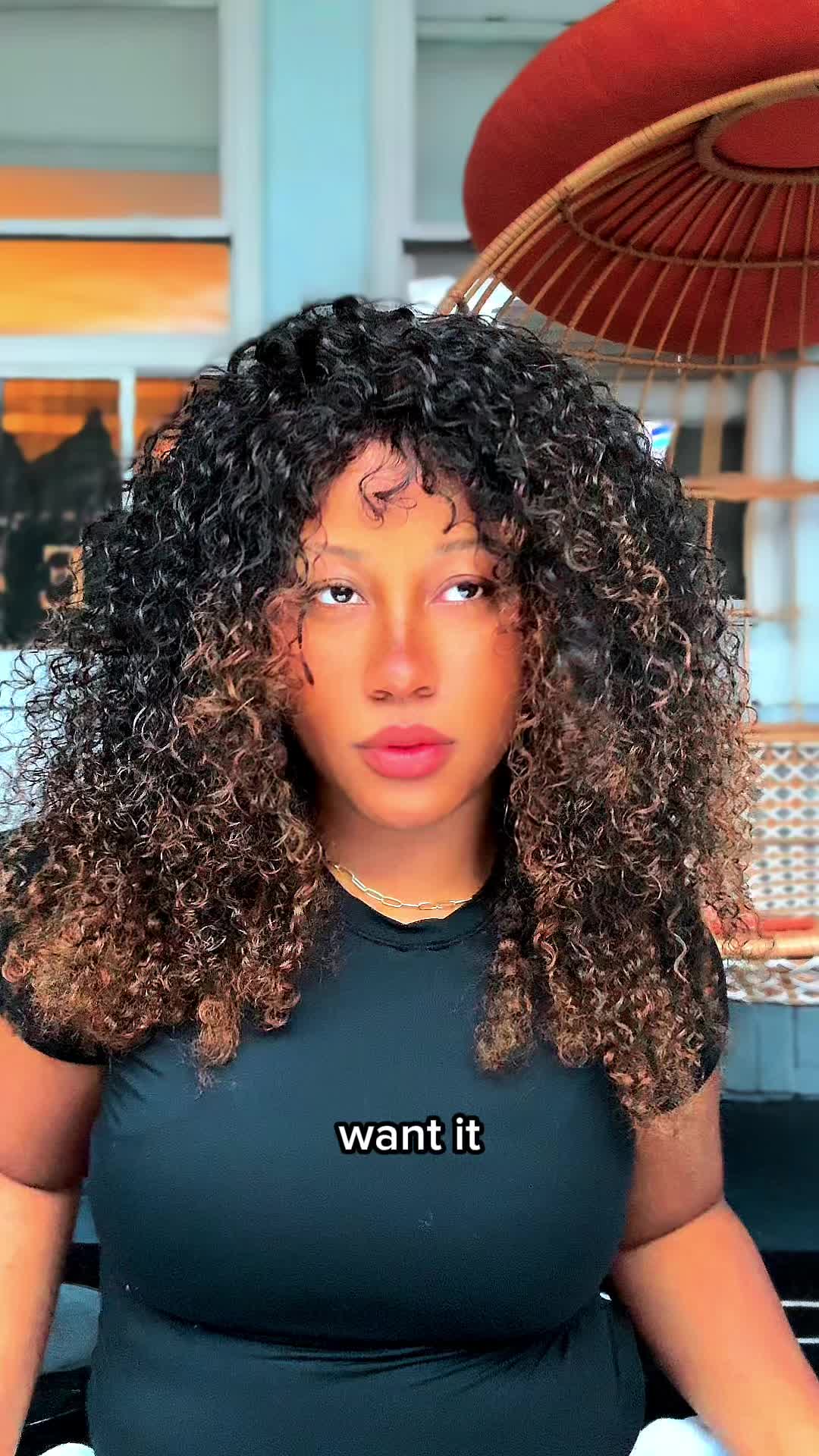 @miss.indi.robinson