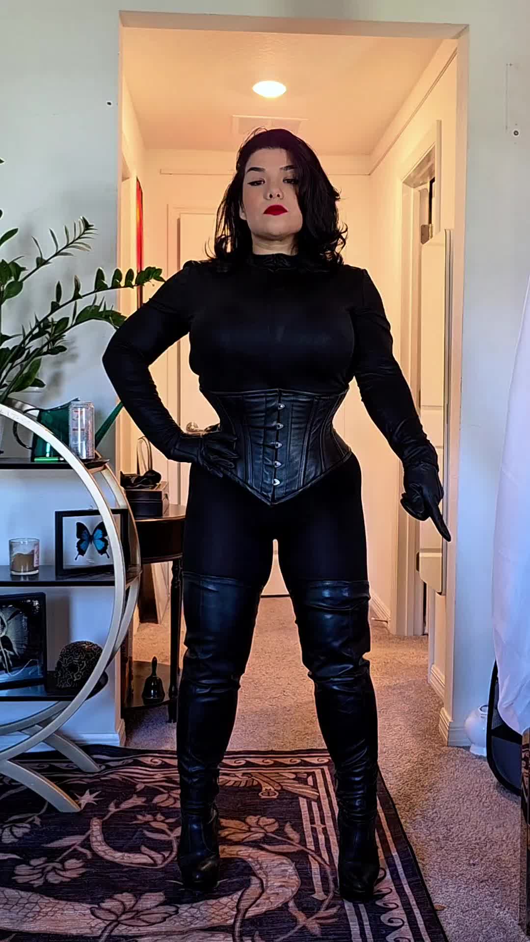@latexgoddessrogue