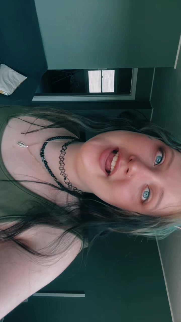 @Trippyhippywitchy