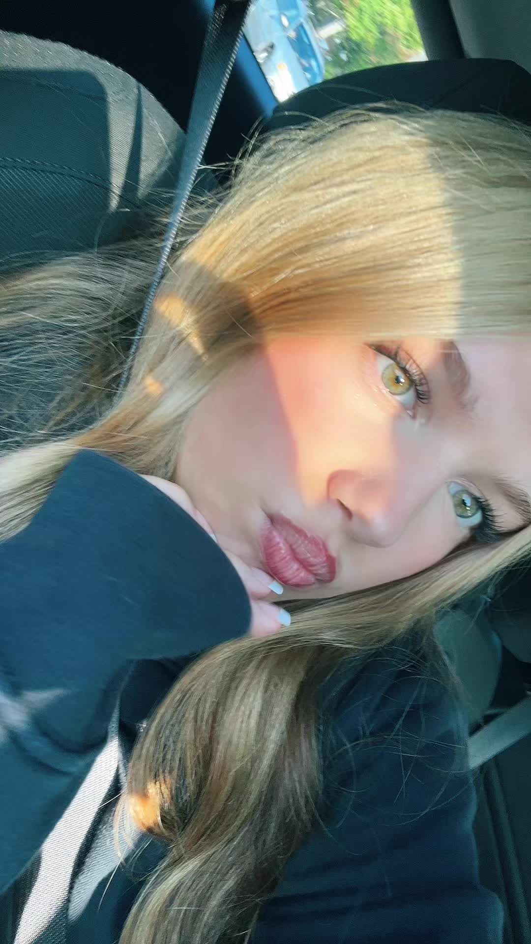 @️