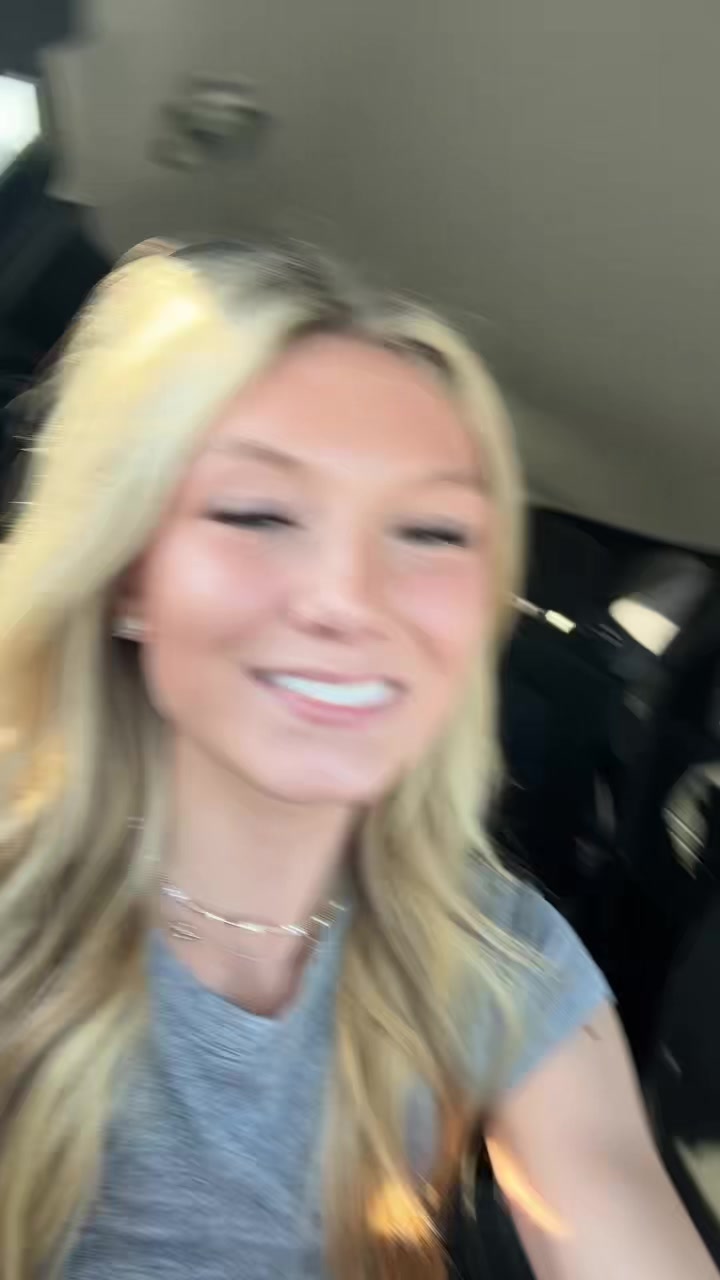 @Chloe