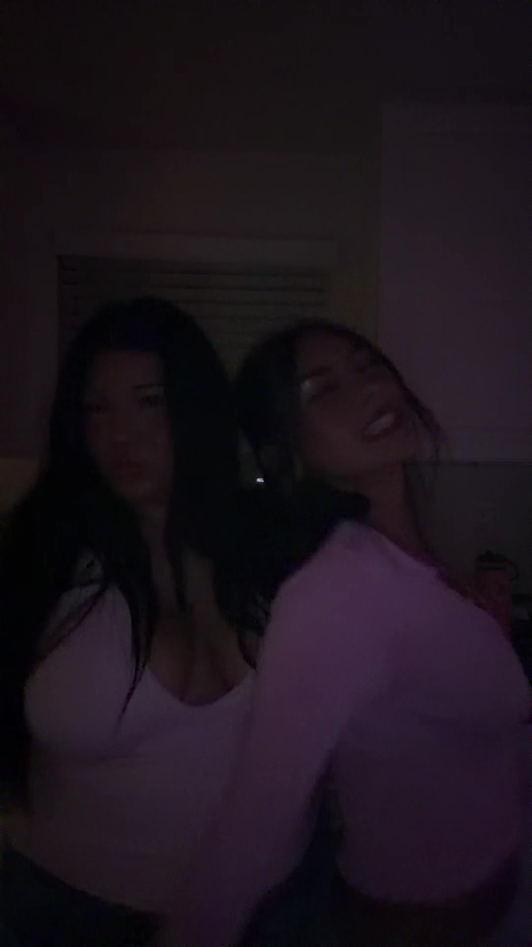 @defnotmercedes
