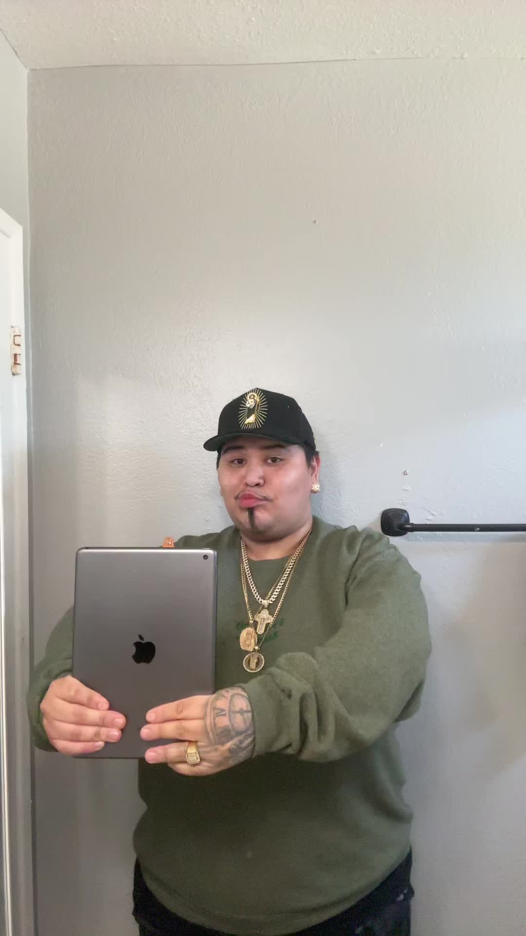 @Edgar 💰