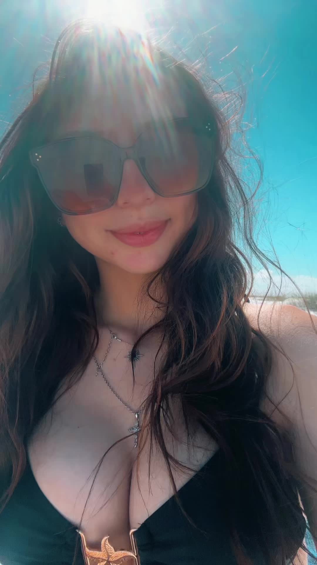 @bella🖤