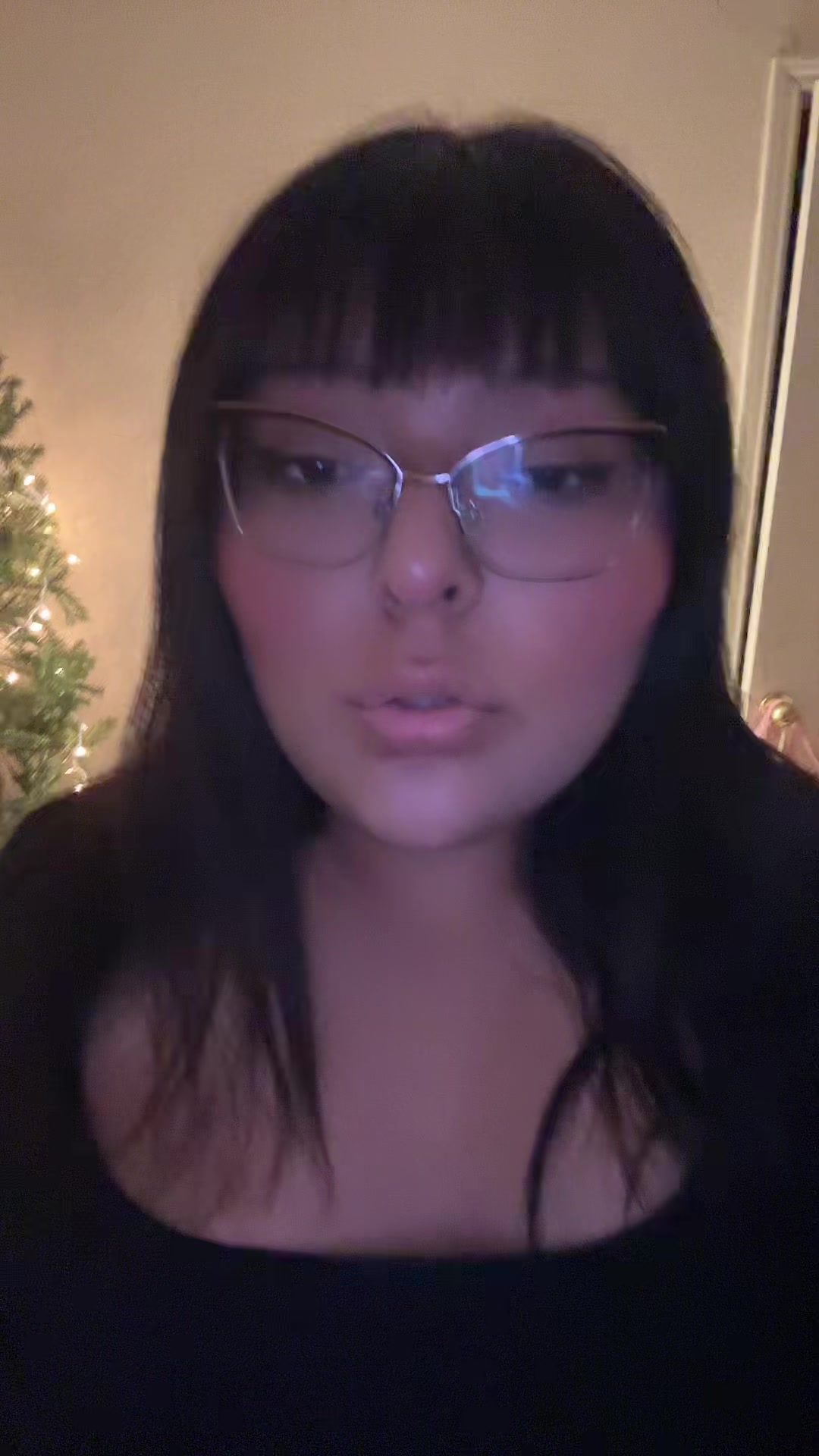 @𝓜𝓮𝓰𝓱𝓪𝓷 ୨ৎ