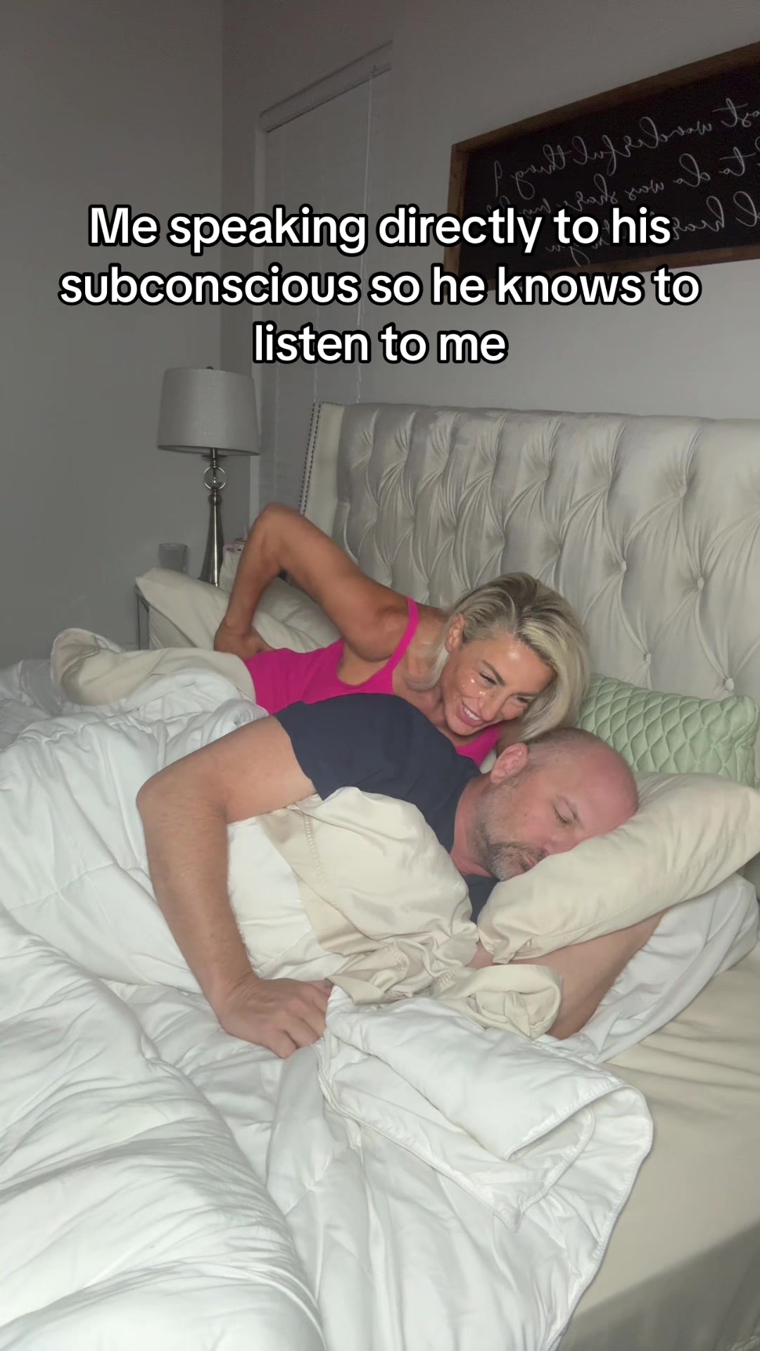 @MelindaReneeOfficial