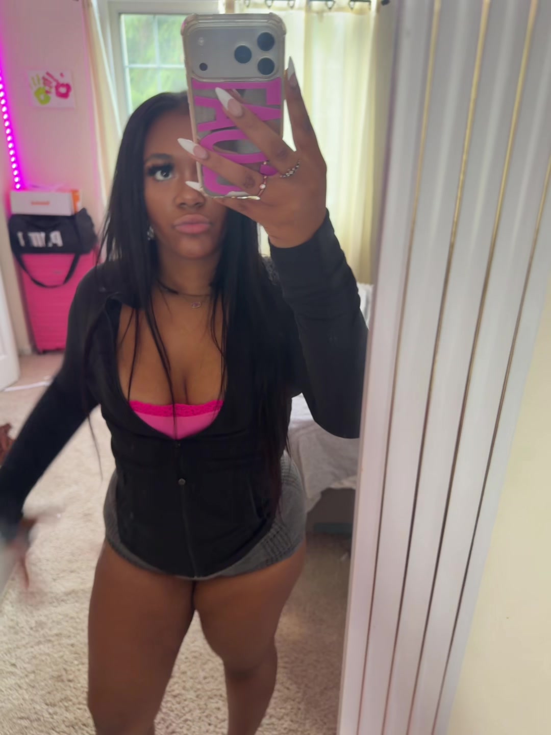 @samsam
