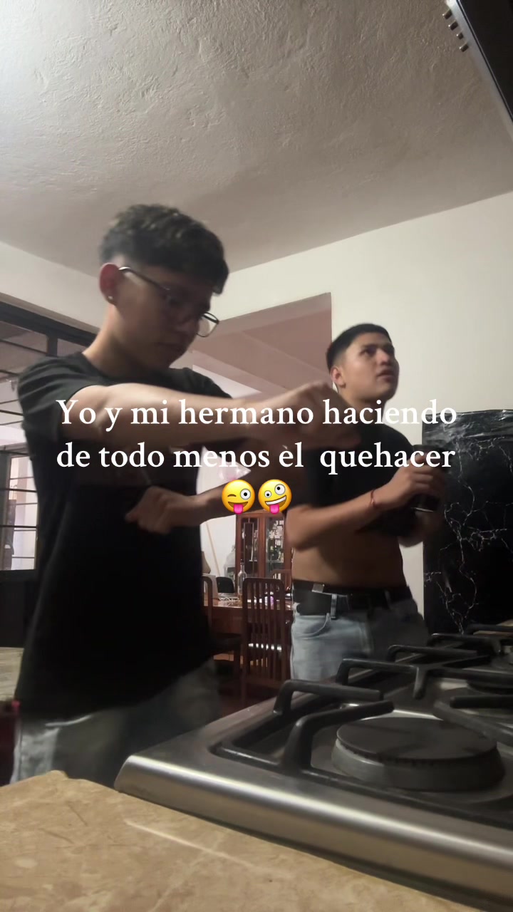 @hermanos_cruz0