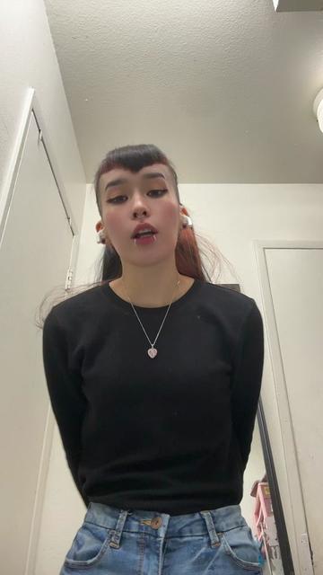 @Vampira
