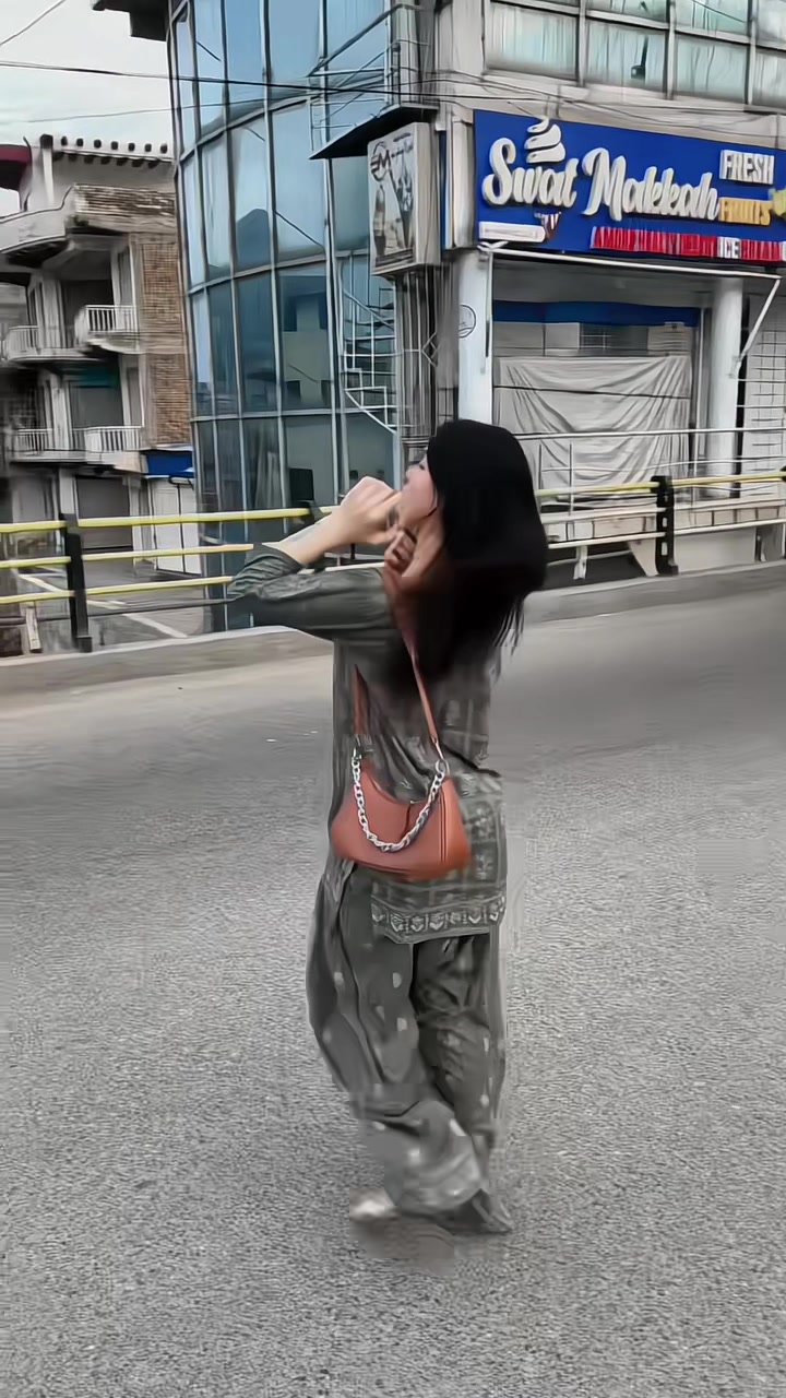 @APPLE 44 🍎🍎
