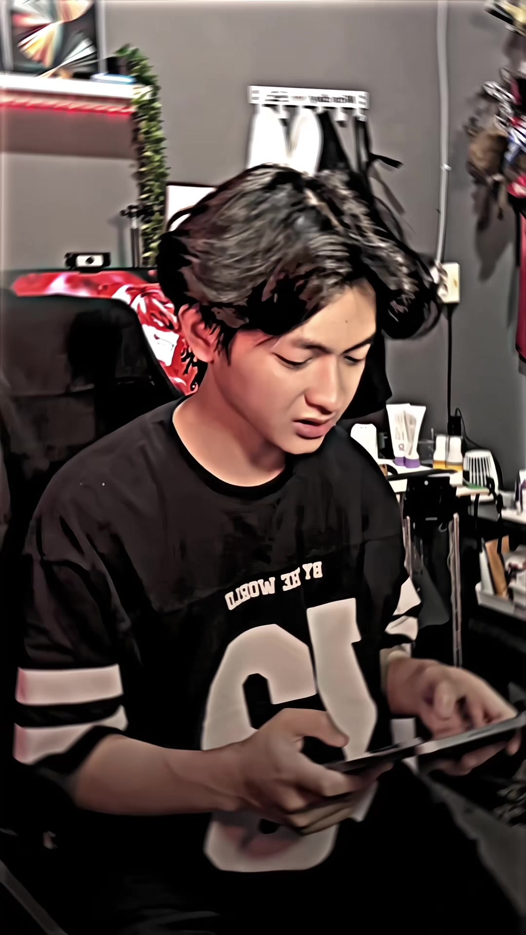 @Lii