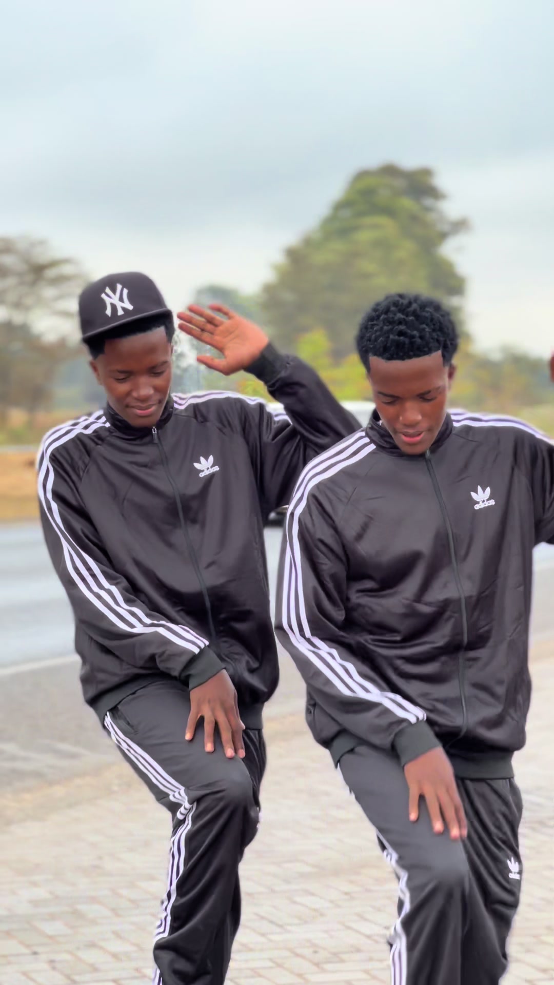 @Trendytwinnz🇰🇪