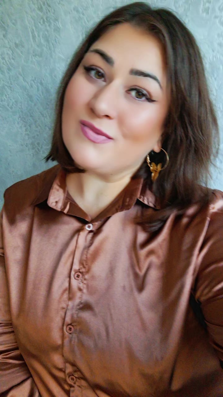 @Victorița