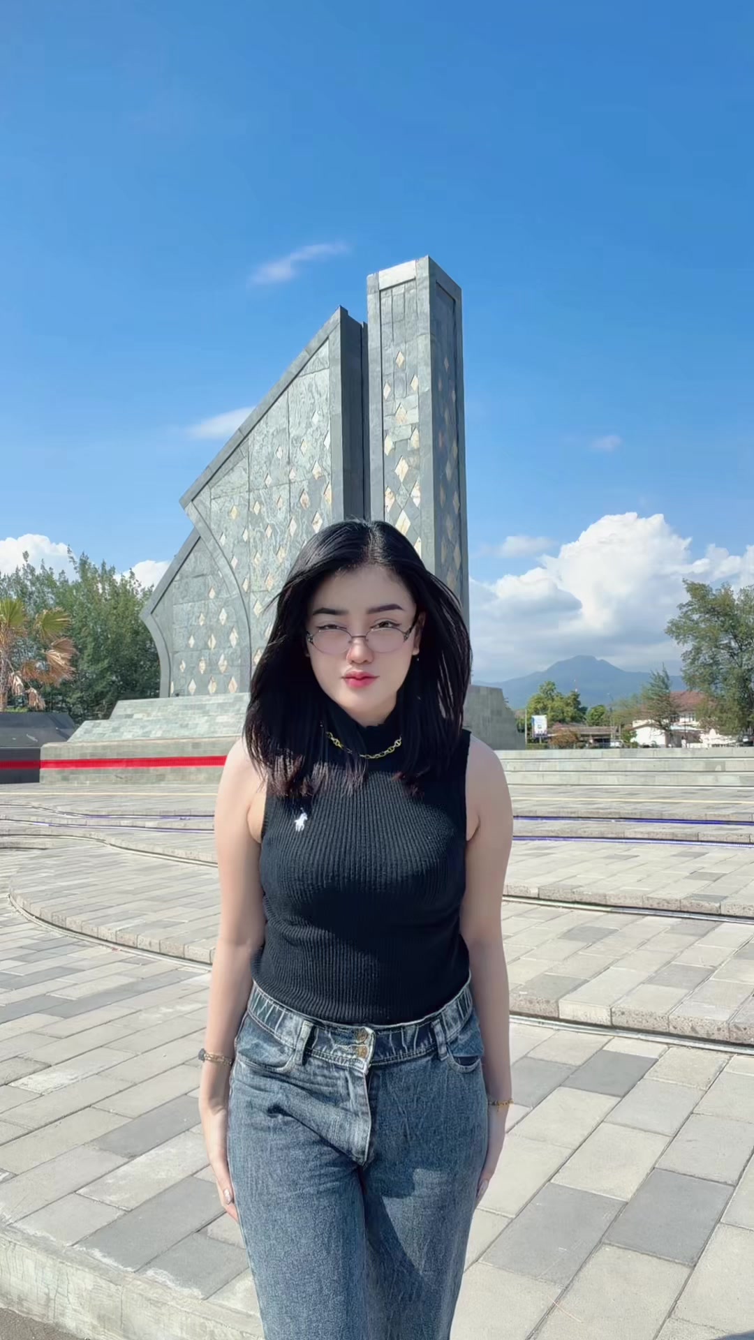 @Bunga tanpa akar