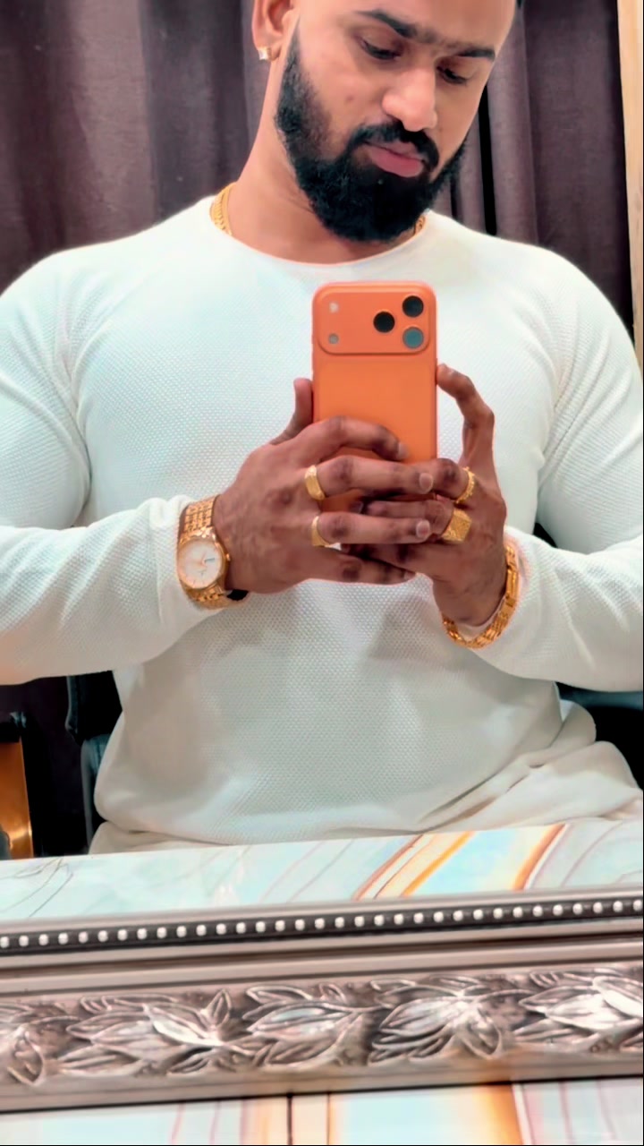 @vithucharles