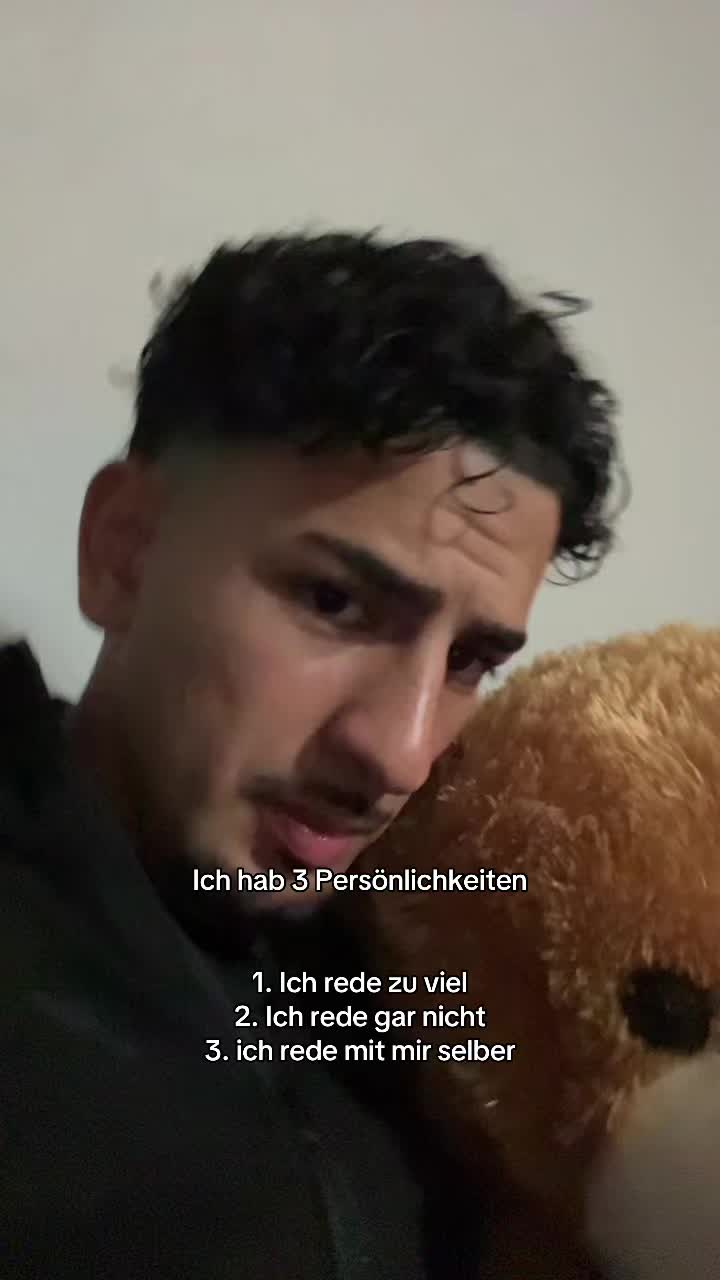 @🕸️