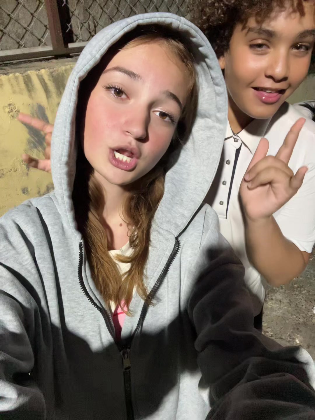 @риша🧛🏻♀️🖤