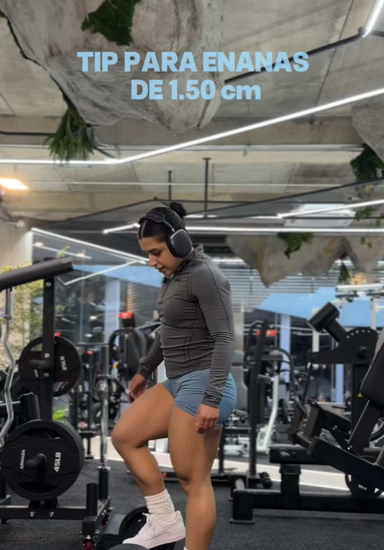 @Nat Due&ntilde;as
