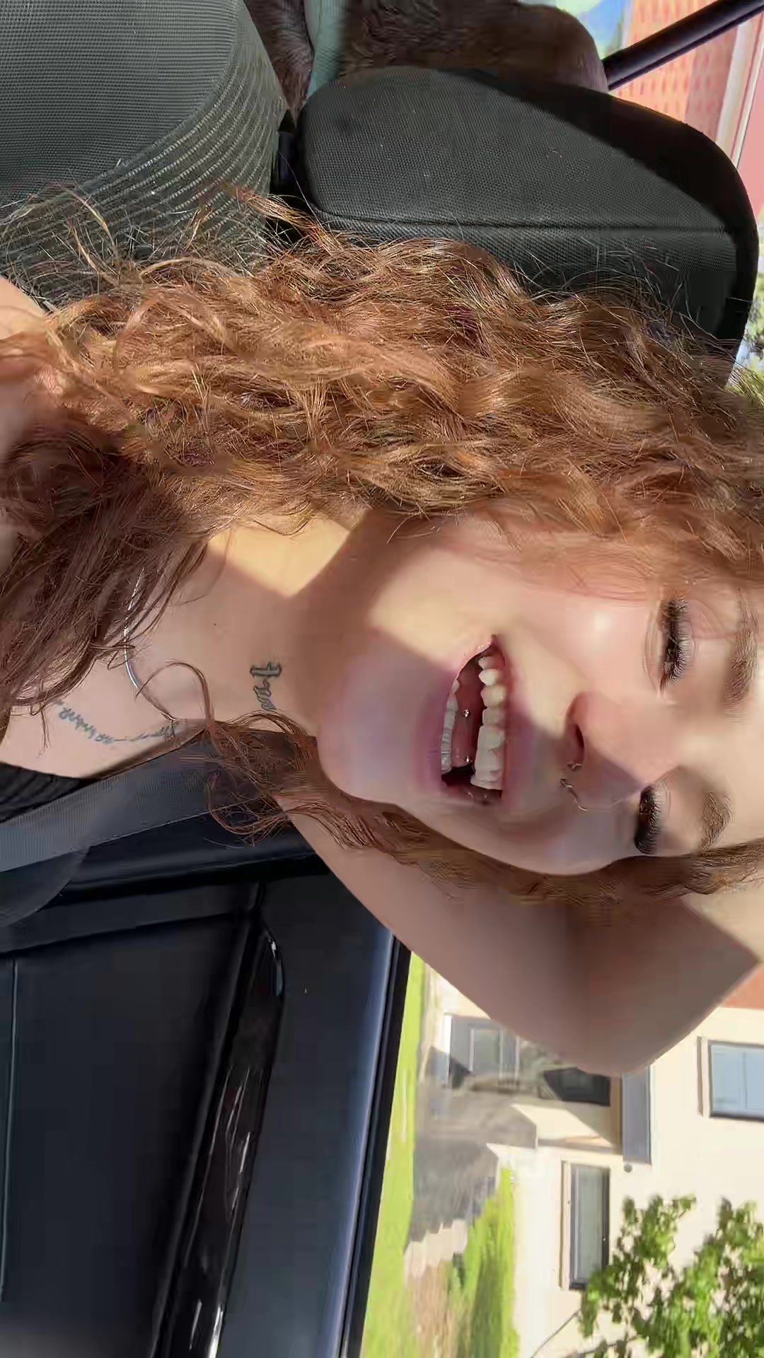 @Lé☀️