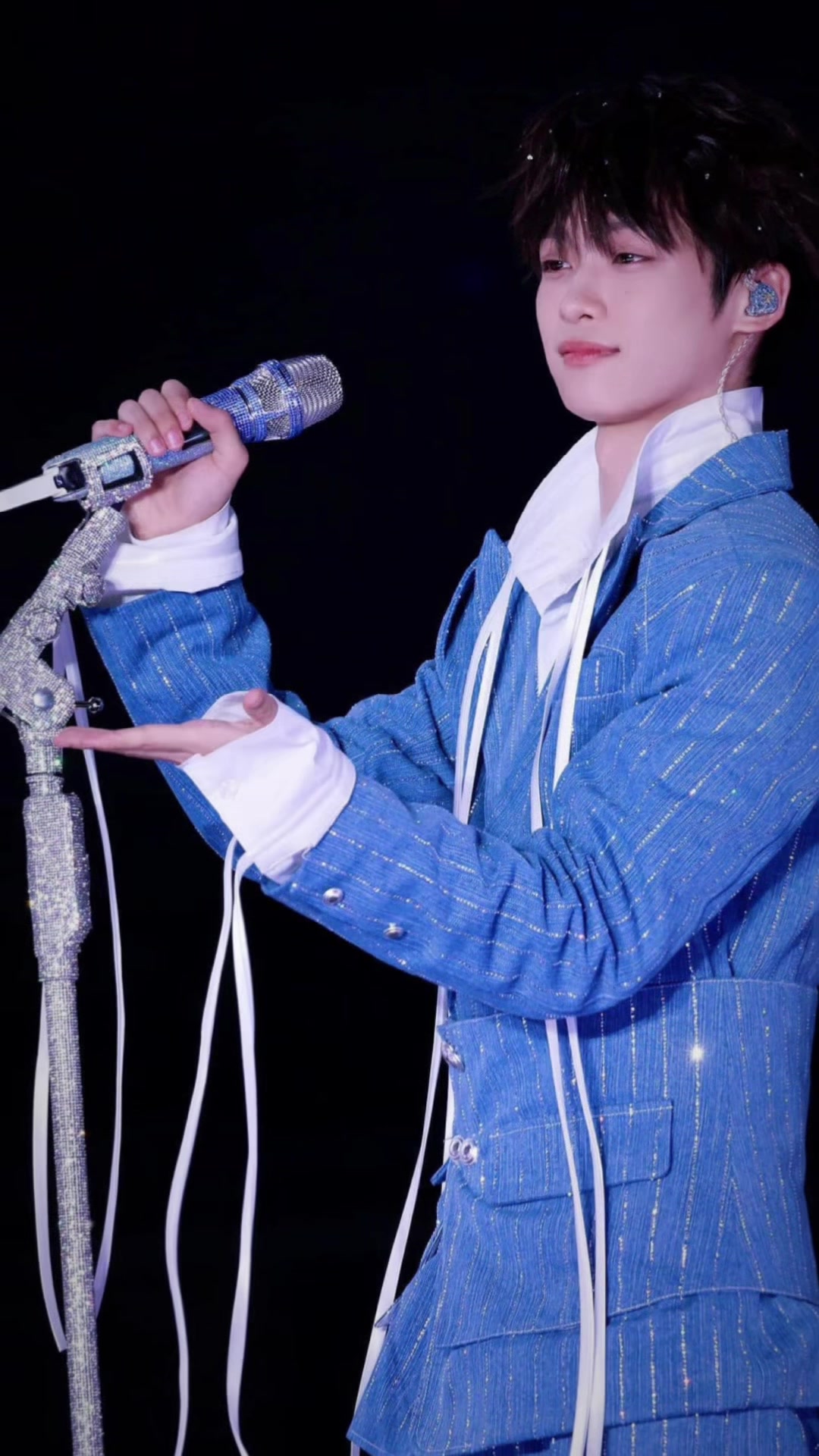 @Kyuny .•᷅ࡇ•᷄. 🌱