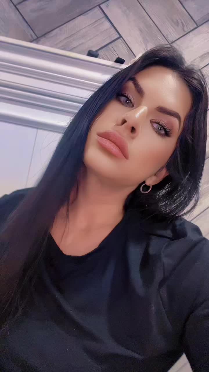 @Larissa💋