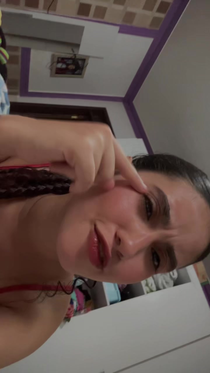 @julianaaasx
