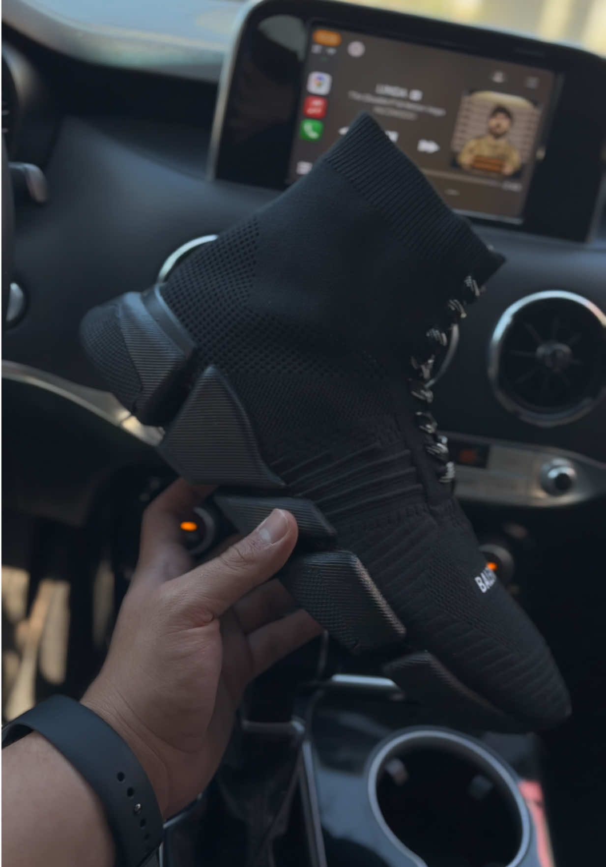 @jona snkrs lm