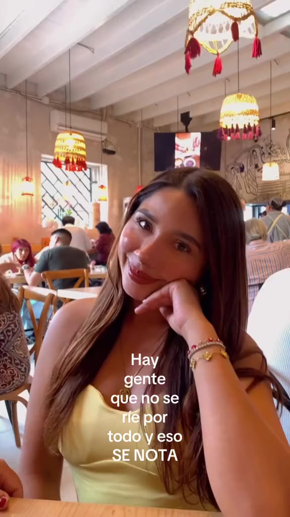 @Estefany Ysuiza C ✨