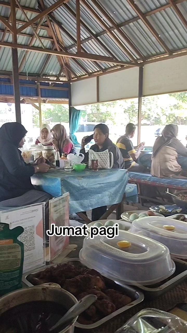 @warung katupat acil ella