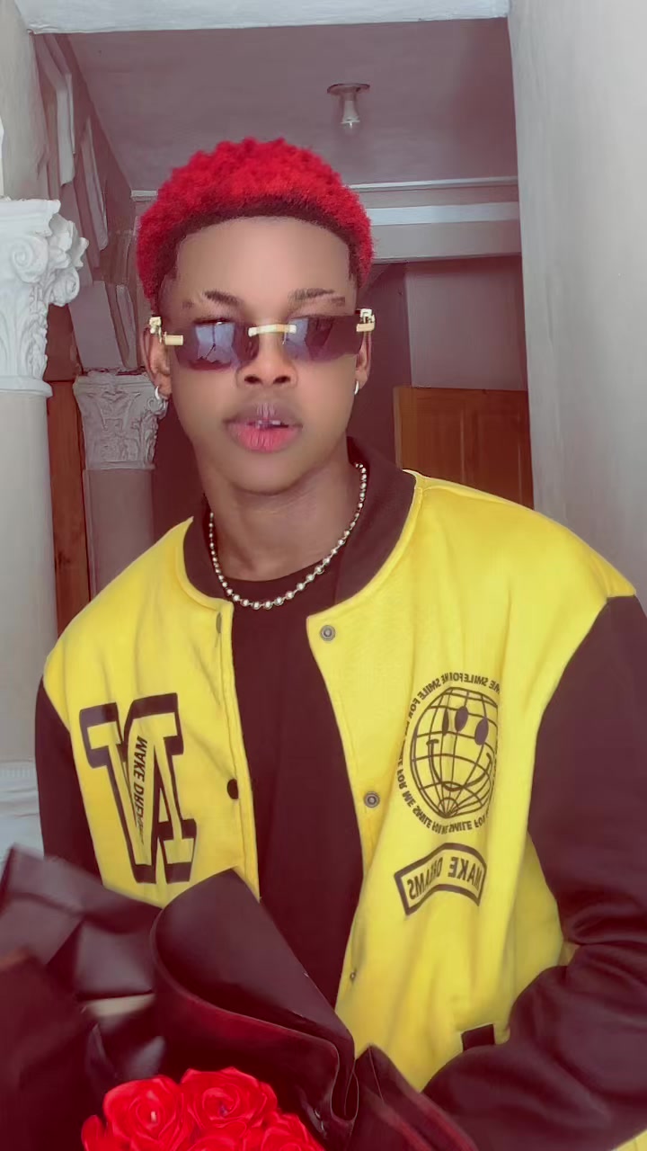 @𝔹𝕖𝕒𝕦_𝕘𝕠𝕤𝕤𝕖_𝕞𝕒𝕤𝕜𝕖