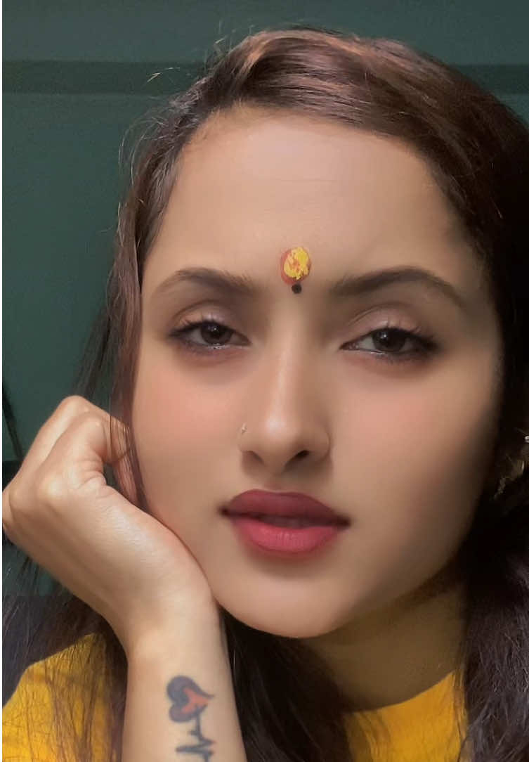 @Binita_poudel🦋officials🧿🧿🫶